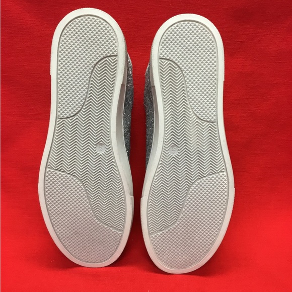 STEVEN Light Gray Tennis Shoes - Picture 9 of 9